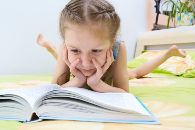 How to Choose Summer Reading Books for Your Kids + Our Summer Reading Lists
