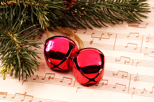 The Ultimate Guide to Organizing a Christmas Caroling Party