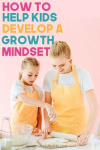 mom cooking with child growth mindset