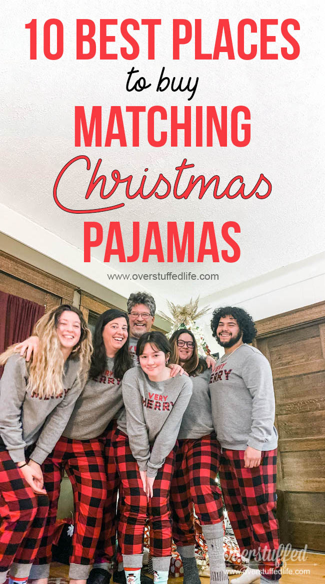 Looking for family holiday pajamas this Christmas? Here are the best places to buy matching pjs for the entire family—even the dog! via @lara_neves